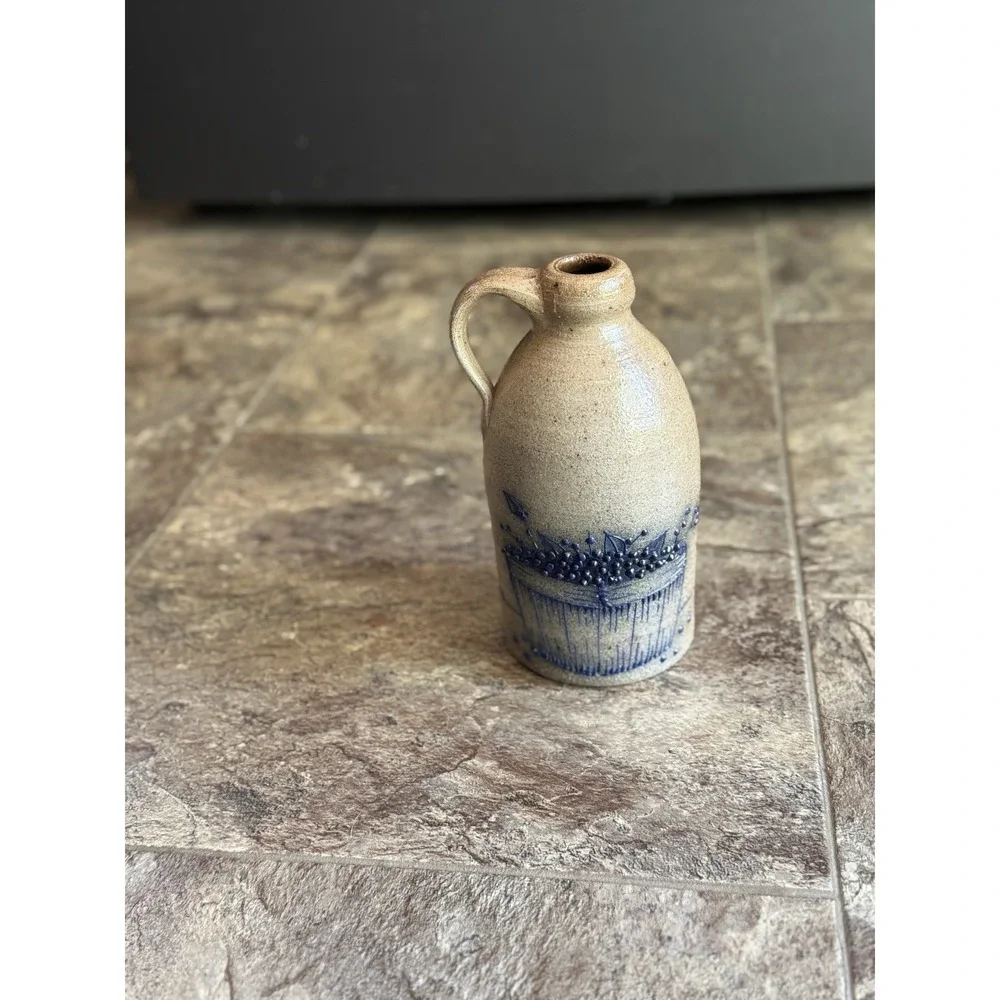 Vintage Rare‎ Stoneware Salmon Falls Pottery Milk Jug Crock Blueberry Basket